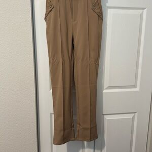 Stylist tan trousers
